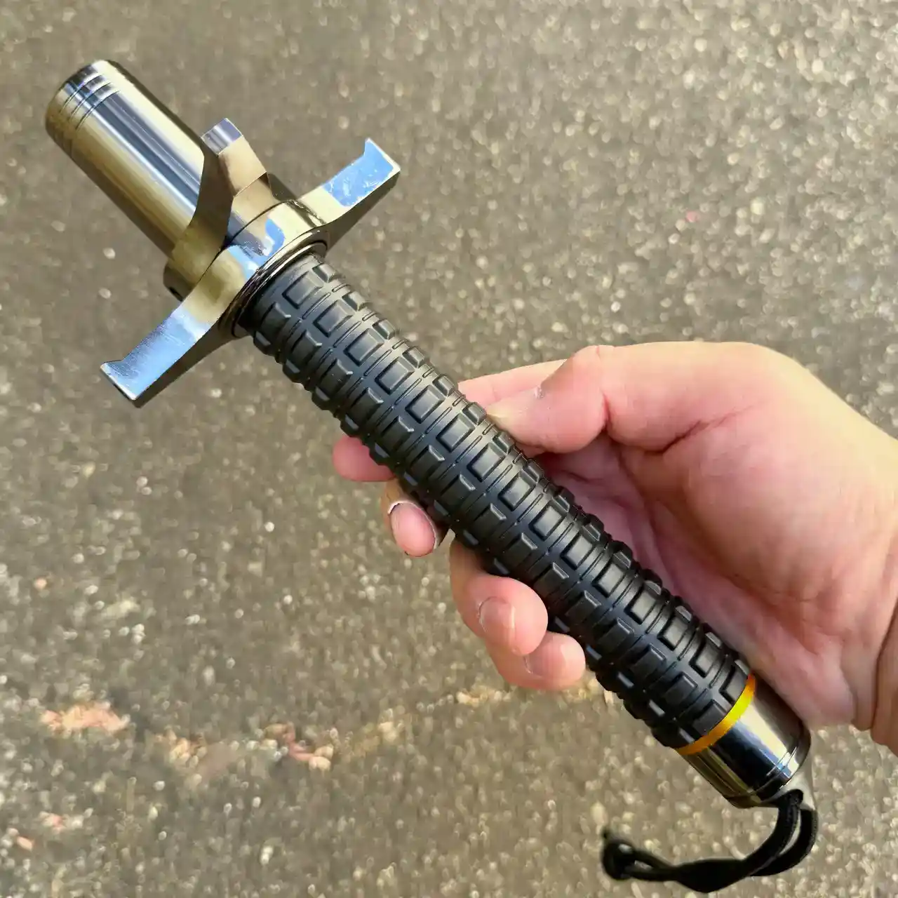 Premium Self Defense Stick 26 (750Gm)